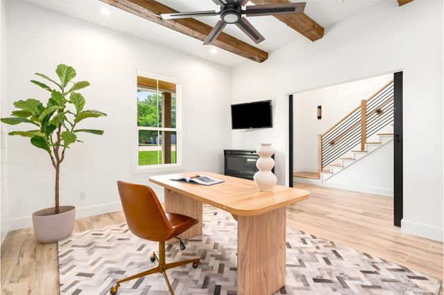 205 Oak Creek Drive, Tool, TX 75143