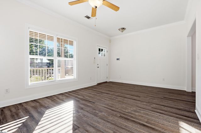 201 Lincoln Street, Greenville, SC 29601