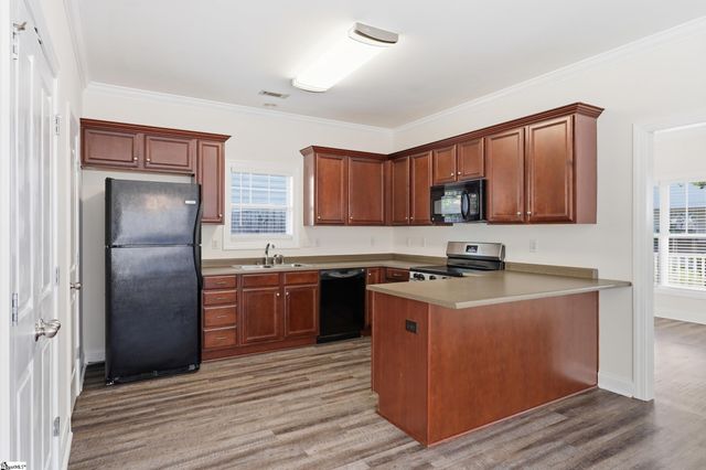 201 Lincoln Street, Greenville, SC 29601