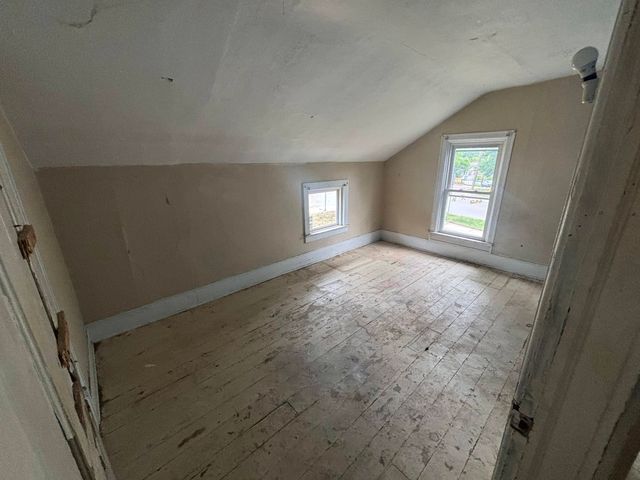 1000 College Avenue NE, Grand Rapids, MI 49503