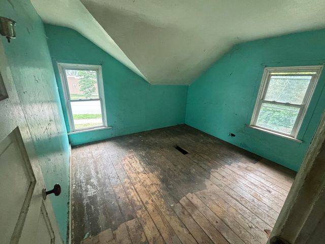 1000 College Avenue NE, Grand Rapids, MI 49503