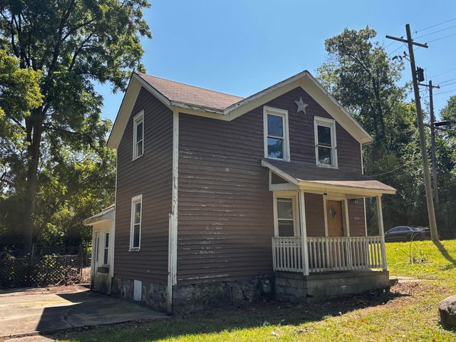 1000 College Avenue NE, Grand Rapids, MI 49503