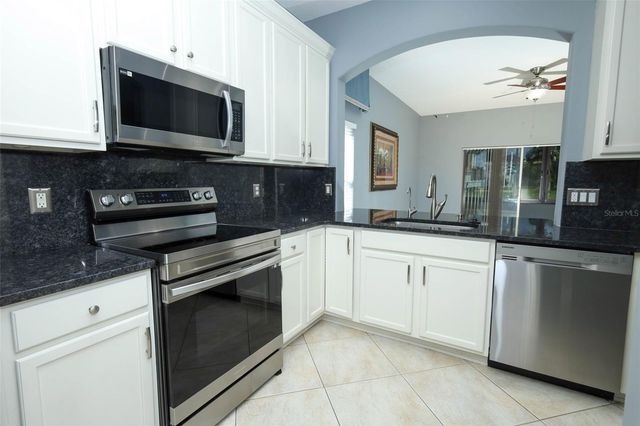 1414 WILLOW BRANCH DRIVE, Orlando, FL 32828