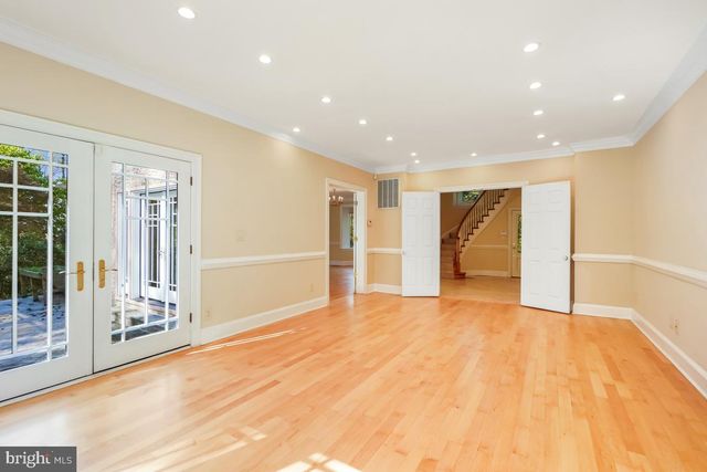 4900 INDIAN LN NW, Washington, DC 20016