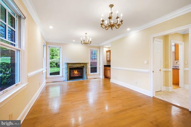 4900 INDIAN LN NW, Washington, DC 20016