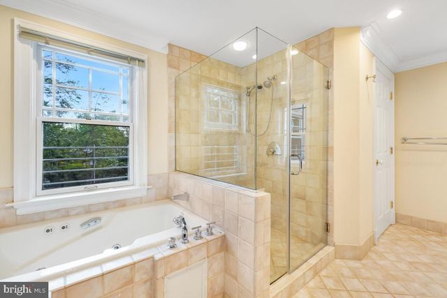 4900 INDIAN LN NW, Washington, DC 20016