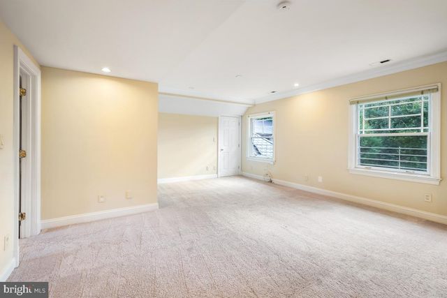 4900 INDIAN LN NW, Washington, DC 20016