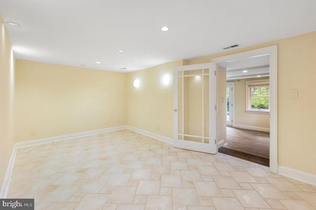 4900 INDIAN LN NW, Washington, DC 20016