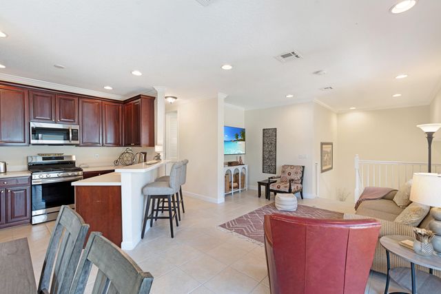 179 Evergrene Parkway, Palm Beach Gardens, FL 33410