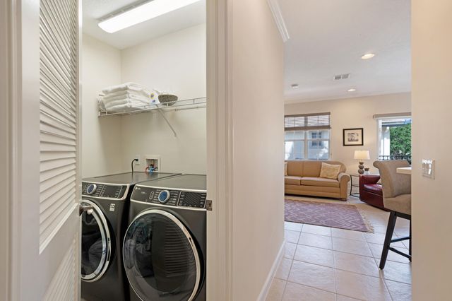 179 Evergrene Parkway, Palm Beach Gardens, FL 33410