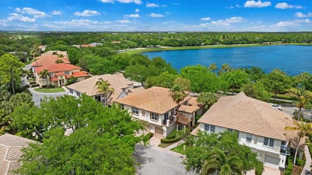 179 Evergrene Parkway, Palm Beach Gardens, FL 33410