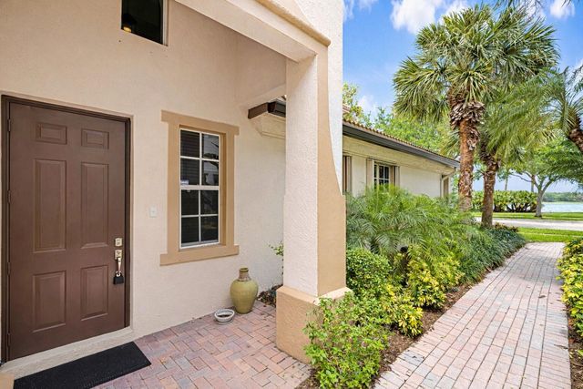 179 Evergrene Parkway, Palm Beach Gardens, FL 33410