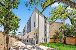 1113 W 21st Street, Houston, TX 77008