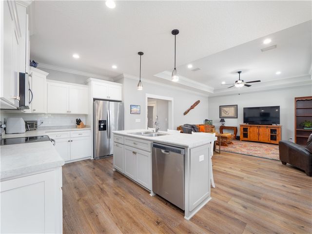 156 Sweetwater Blvd, Brunswick, GA 31525