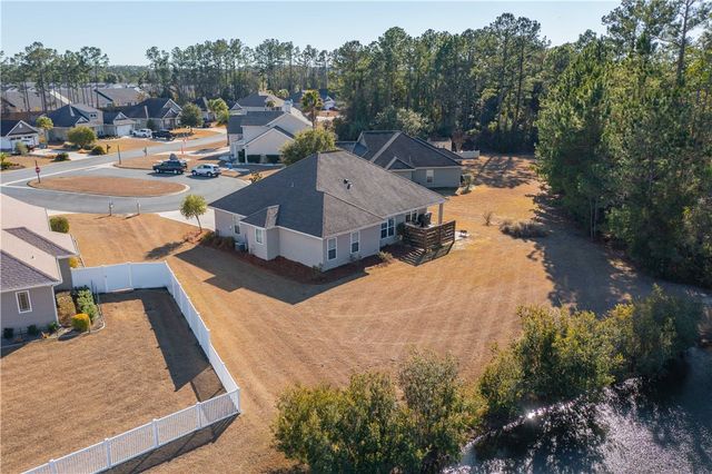 156 Sweetwater Blvd, Brunswick, GA 31525