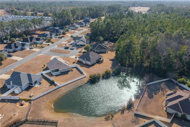 156 Sweetwater Blvd, Brunswick, GA 31525