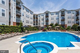 2655 PROSPERITY AVE #201, Fairfax, VA 22031