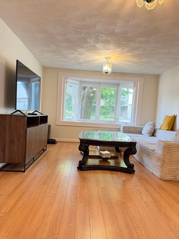 22 Abbott Rd, Waltham, MA 02452