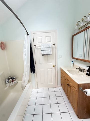 22 Abbott Rd, Waltham, MA 02452