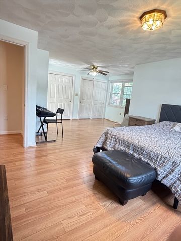 22 Abbott Rd, Waltham, MA 02452