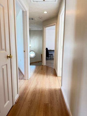 22 Abbott Rd, Waltham, MA 02452
