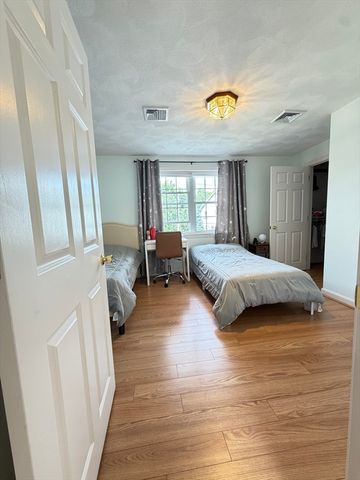 22 Abbott Rd, Waltham, MA 02452