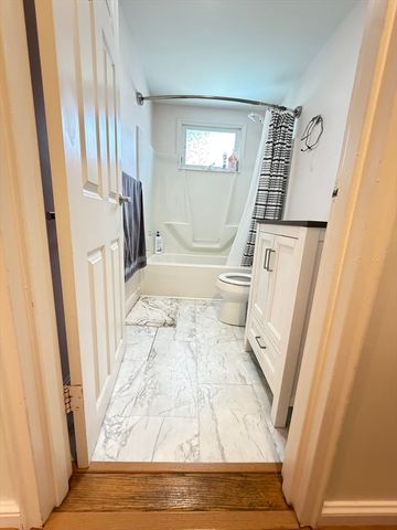 22 Abbott Rd, Waltham, MA 02452