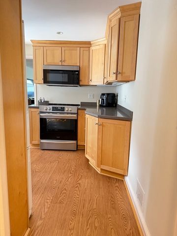 22 Abbott Rd, Waltham, MA 02452