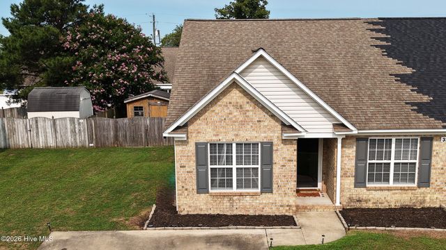 325 Jeremy Lane A, Winterville, NC 28590