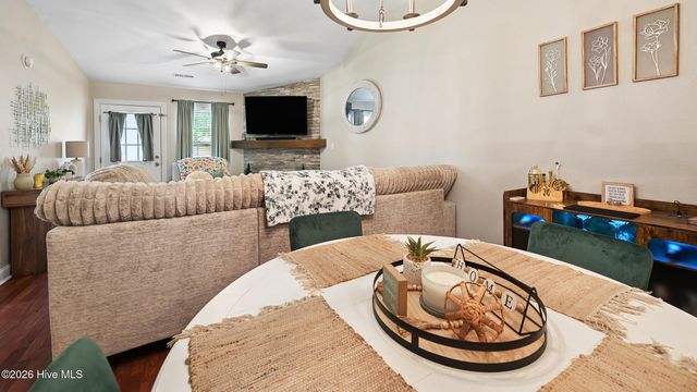 325 Jeremy Lane A, Winterville, NC 28590