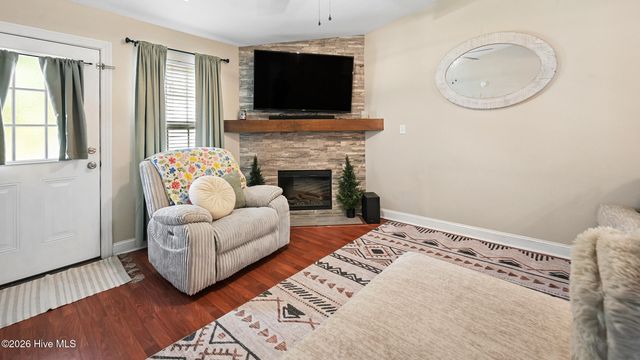 325 Jeremy Lane A, Winterville, NC 28590