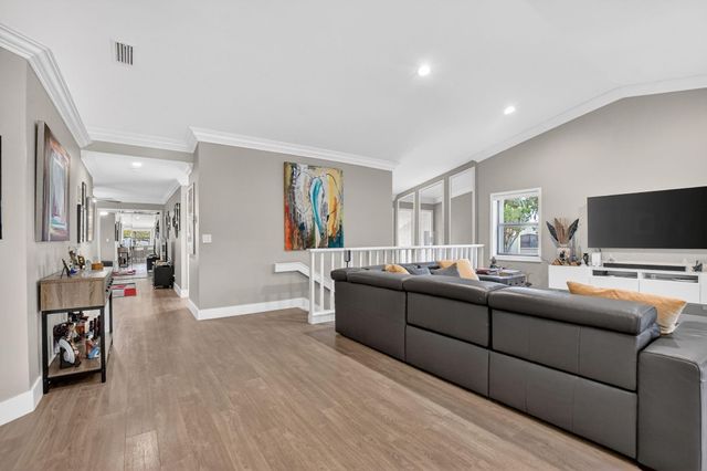 6020 Verde Trail 101, Boca Raton, FL 33433