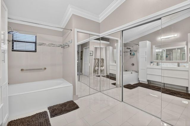 6020 Verde Trail 101, Boca Raton, FL 33433