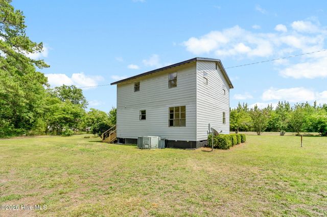 6951 Johnson Road, Fayetteville, NC 28312