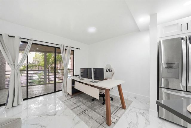 6855 W Broward Blvd 212, Plantation, FL 33317