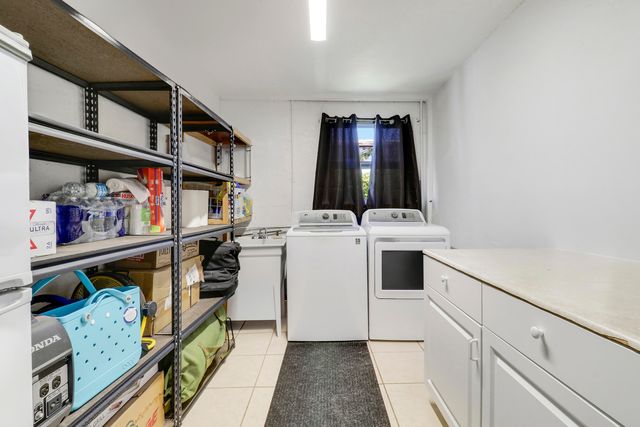 19049 SE Robert Drive, Jupiter, FL 33469