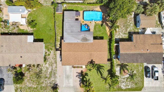 19049 SE Robert Drive, Jupiter, FL 33469