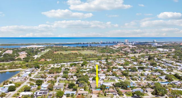 19049 SE Robert Drive, Jupiter, FL 33469