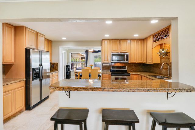 19049 SE Robert Drive, Jupiter, FL 33469