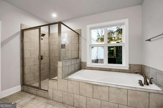 813 Entrenchment Ridge Court, Kennesaw, GA 30152