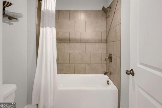 813 Entrenchment Ridge Court, Kennesaw, GA 30152