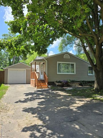 21411 Collingham Avenue, Farmington Hills, MI 48336