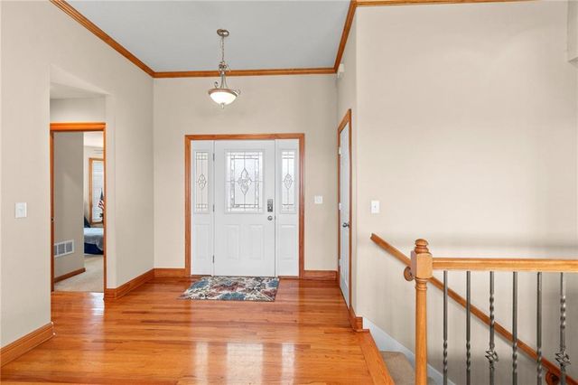 202 Prairie Rose Circle, Smithville, MO 64089