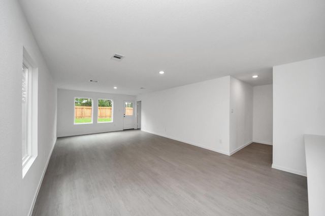 13507 Bay Springs Dr, Conroe, TX 77303