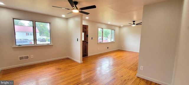25 BRIAR LN, Dover, DE 19904