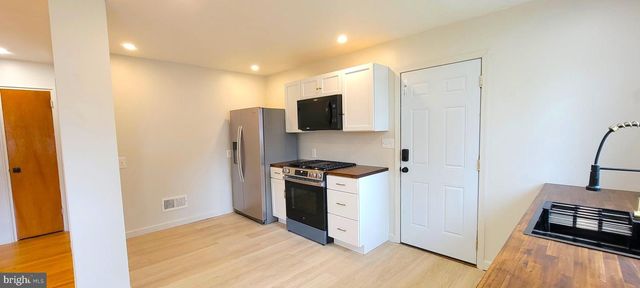 25 BRIAR LN, Dover, DE 19904