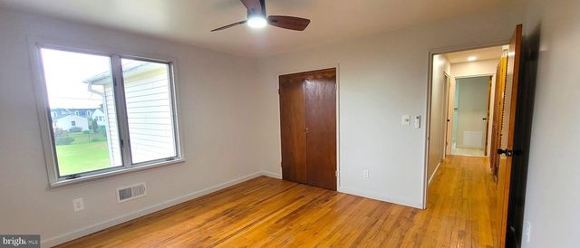 25 BRIAR LN, Dover, DE 19904