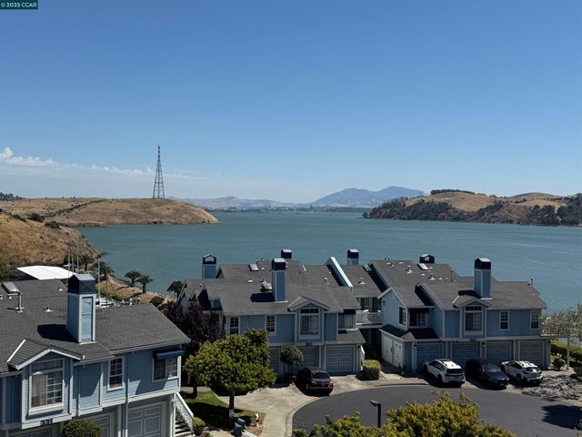 611 Sea Ranch Ct 6, Vallejo, CA 94591