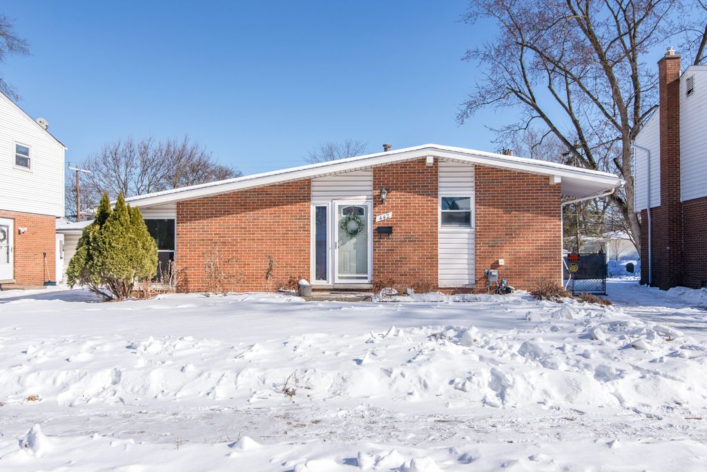 442 N Dobson Street, Westland, MI 48185