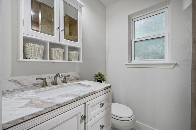 5403 Carmona Lane, Pearland, TX 77584